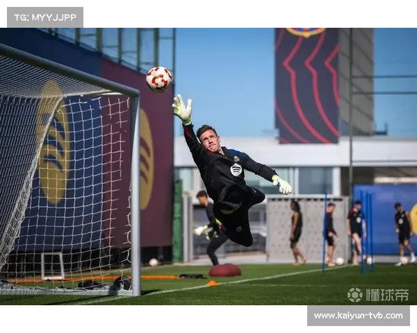 巴萨助教索尔格临时接任主帅职责 确保球队训练顺利进行